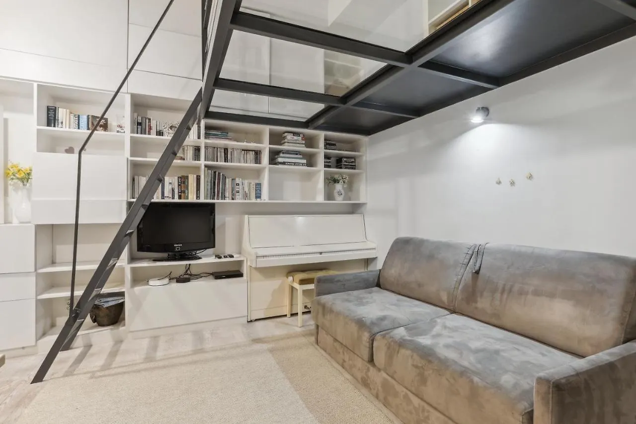 Atelier D'Artiste 3 Personnes Quartier St Placide By Weekome Paris Apartment